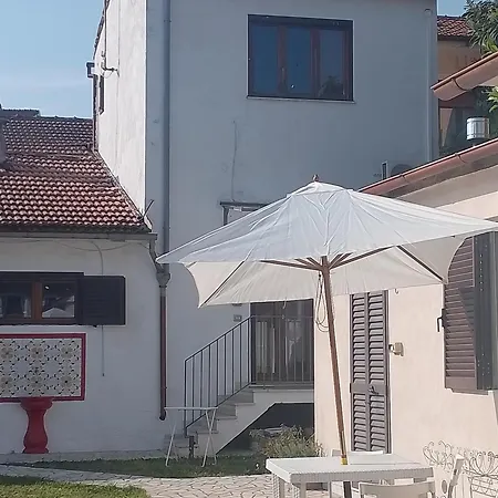 Holiday home Le Margotte-lola